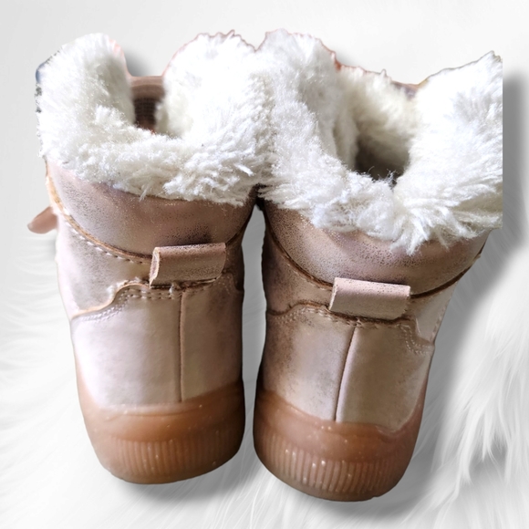 Girls Winter Boots Cat & Jack Size 7 GUC - Picture 7 of 9